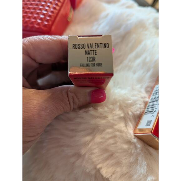 Valentino Lipstick Set With Pouch NIB - Picture 5 of 7